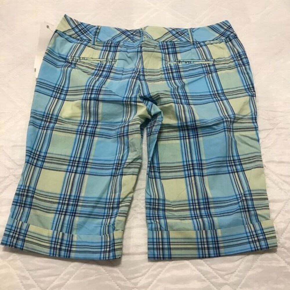 Women's Destiny Plaid Bermuda shorts size 9/10 nwt - Picture 4 of 4